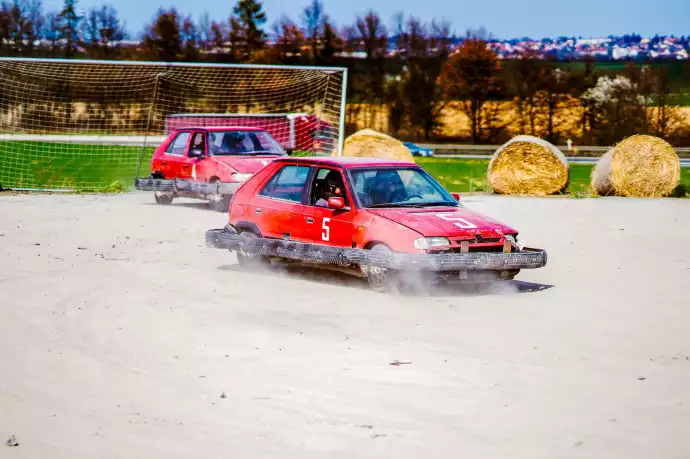 Het Enigeéchte Car Football-spel in Europa